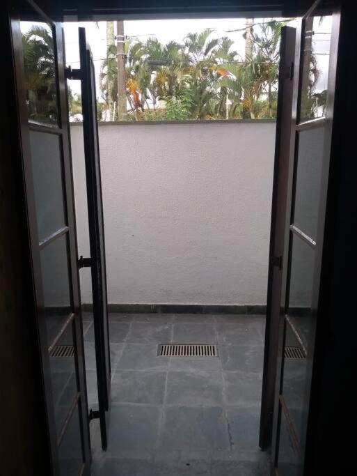 Apto Confortavel Em Lindo - *